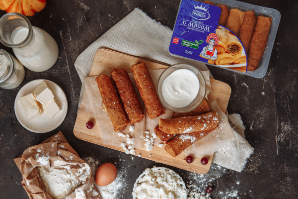 Блинчики с творогом и изюмом