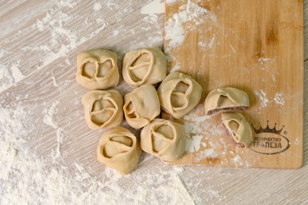 Манты с говядиной и картофелем