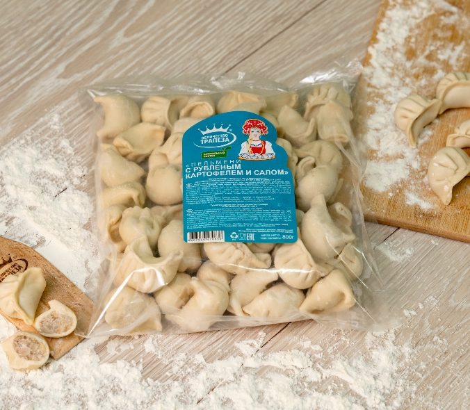 Пельмени с рубленным картофелем и салом